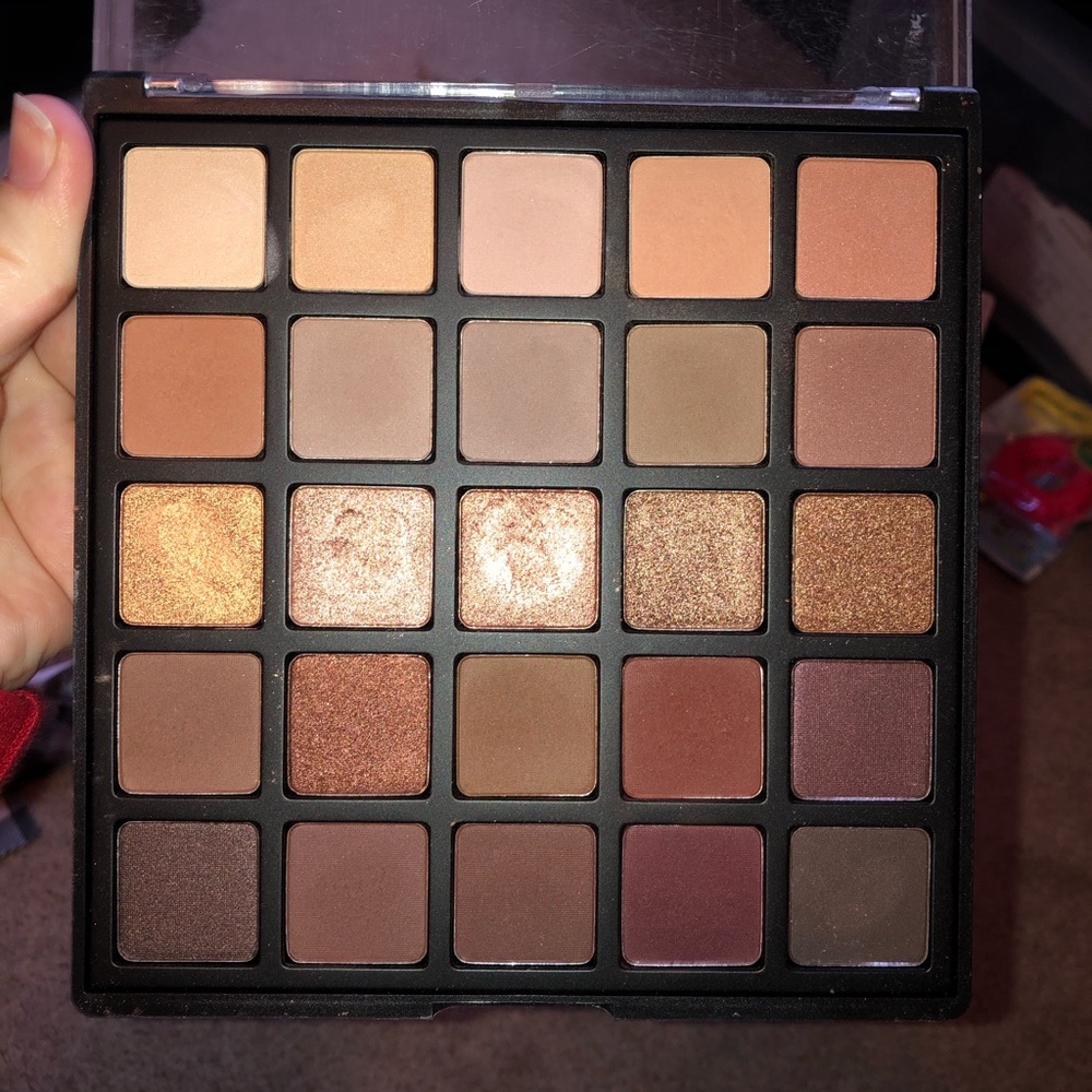 Morphe 25B bronzed mocha eyeshadow palette